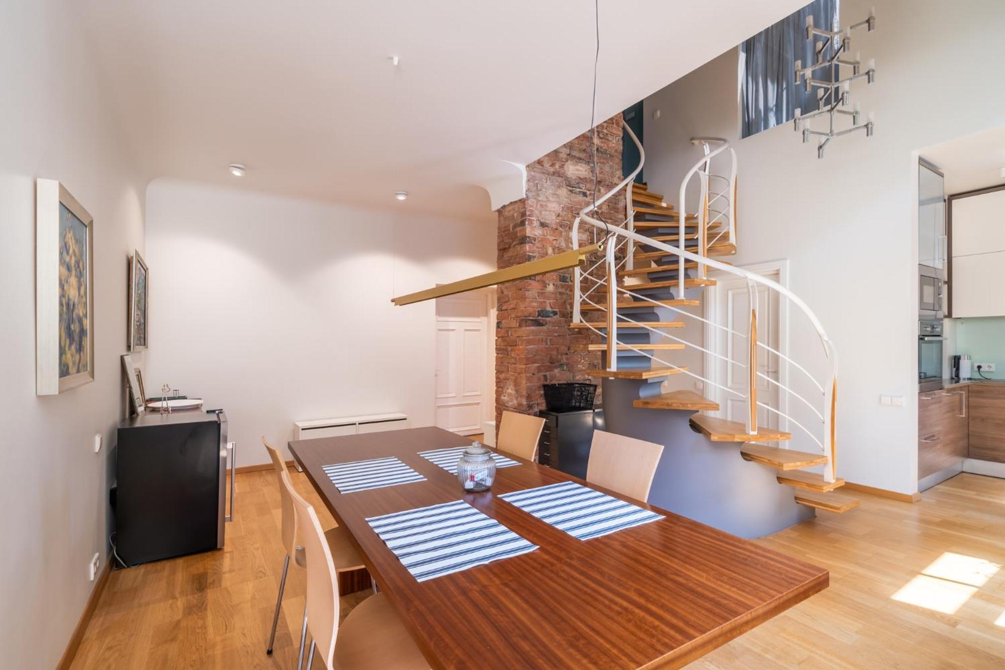 Appartamento Elegant And Spacious Riga